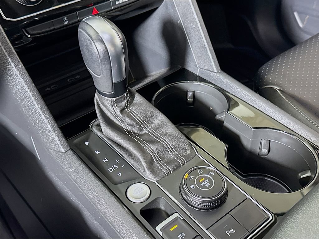 Used 2022 Volkswagen Atlas SE image 14