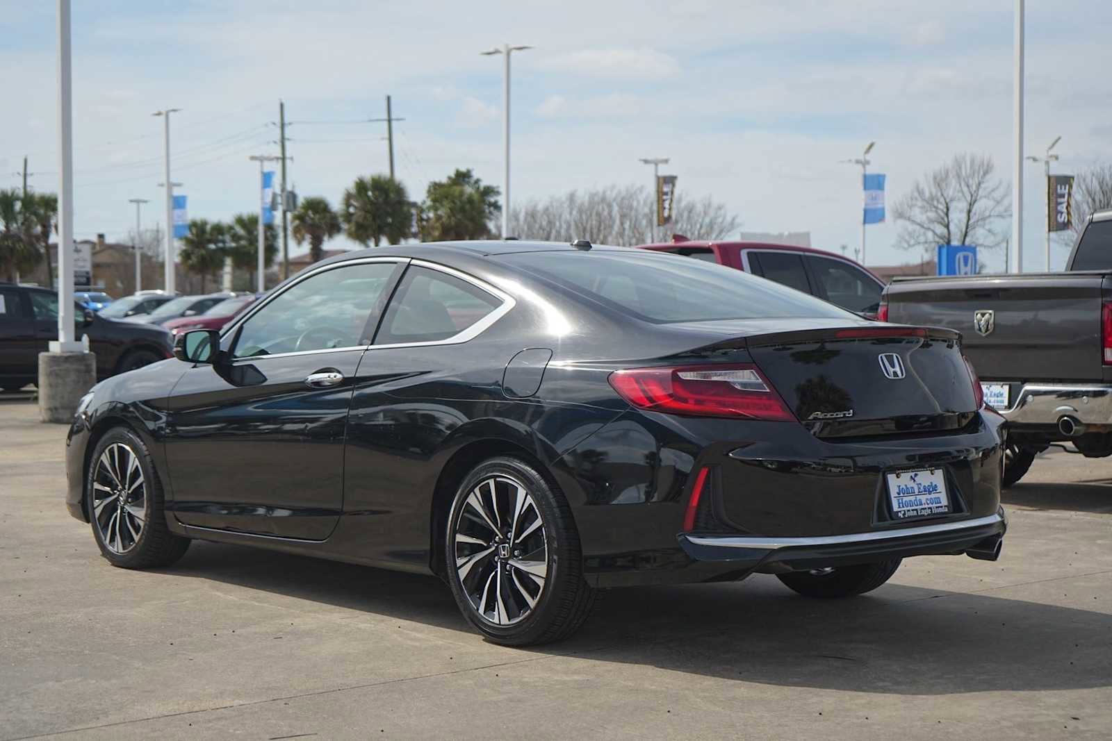 Used 2017 Honda Accord EX-L image 4