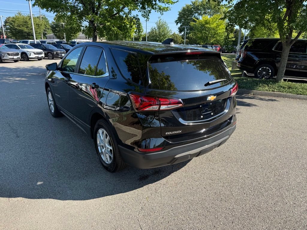 Used 2024 Chevrolet Equinox LT AWD/4WD image 3