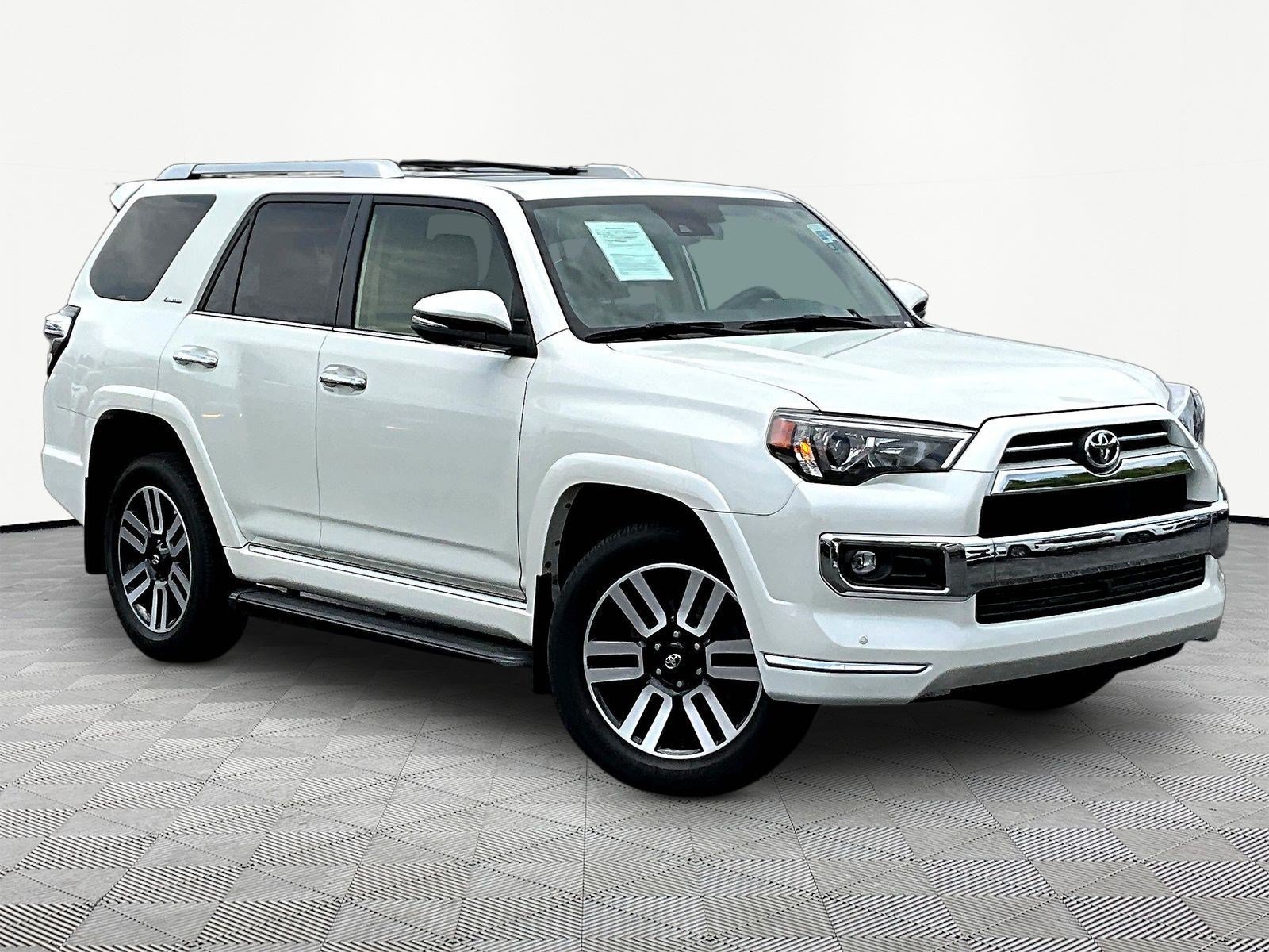 Used 2023 Toyota 4Runner Limited AWD/4WD image 3