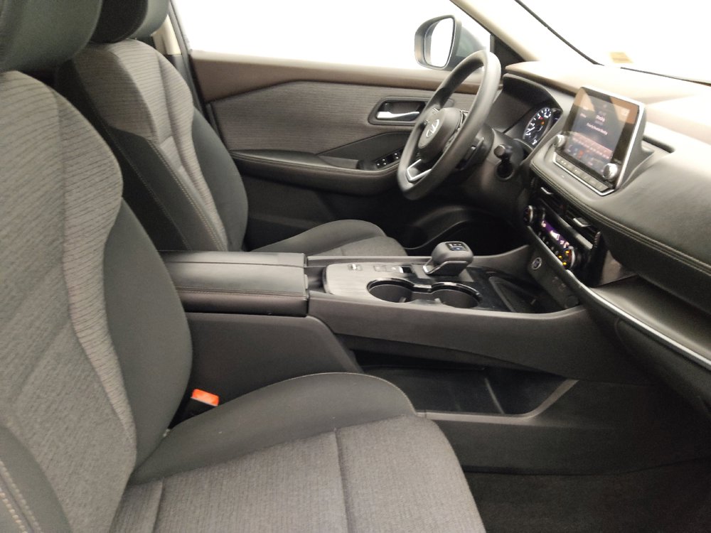 Used 2021 Nissan Rogue SV image 21