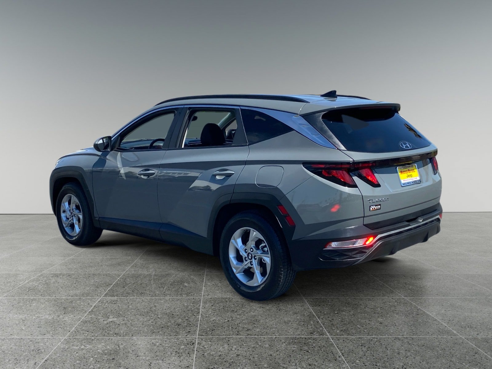 Used 2024 Hyundai Tucson SEL FWD image 3