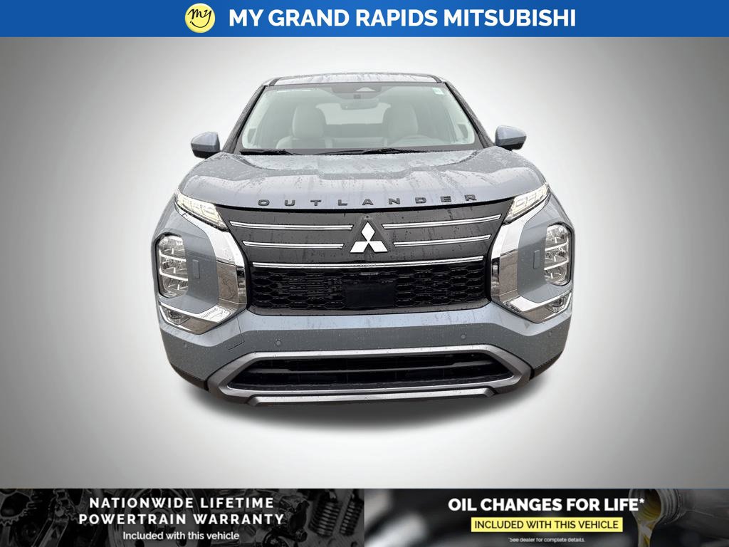New 2026 Mitsubishi Outlander SE AWD/4WD image 2