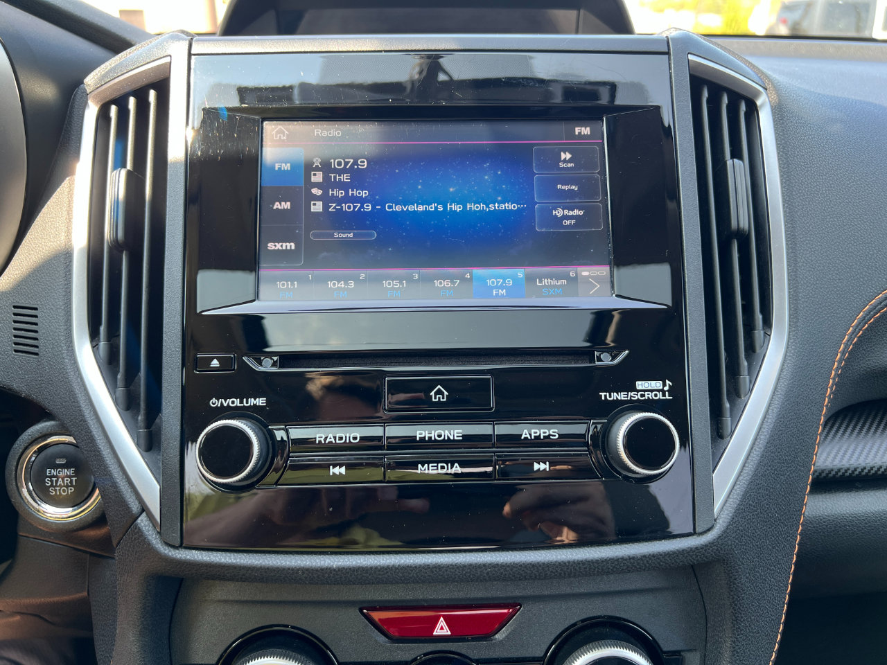 Used 2020 Subaru Crosstrek 2.0i Premium w/ Moonroof Package 2 image 40