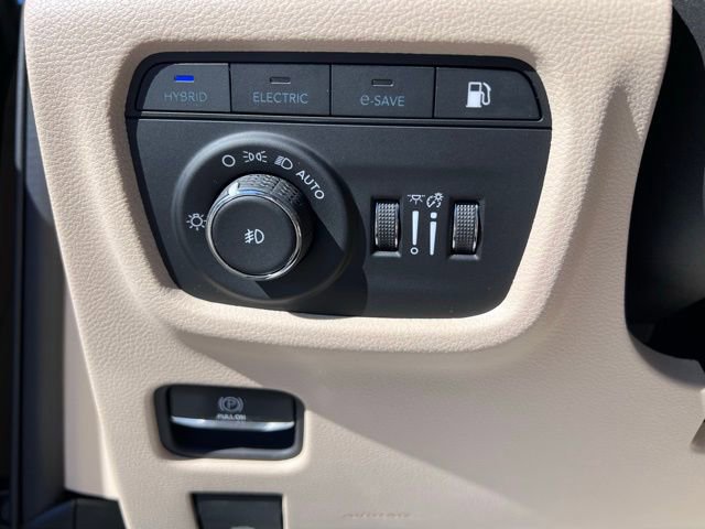 Used 2024 Jeep Grand Cherokee Limited 4xe image 28