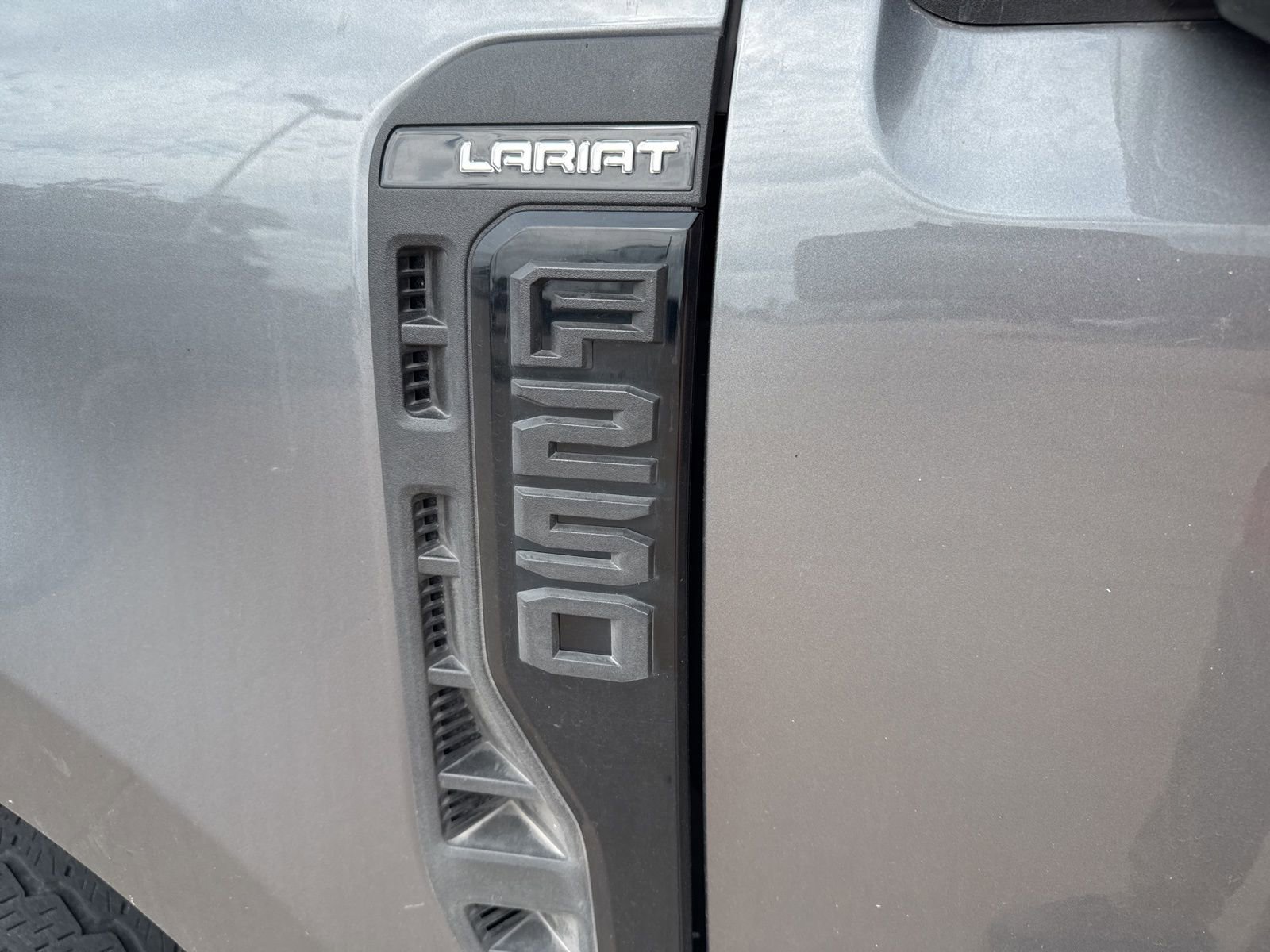 Used 2024 Ford F250 Lariat w/ Lariat Ultimate Package image 12