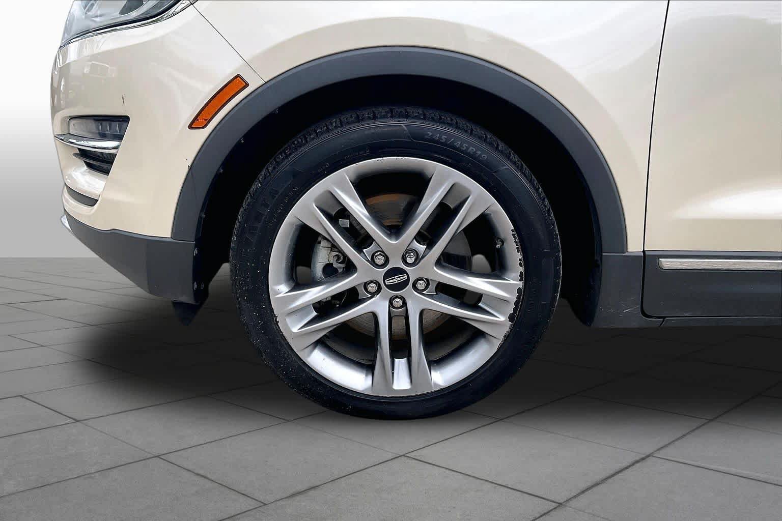 Used 2018 Lincoln MKC Reserve AWD/4WD image 11