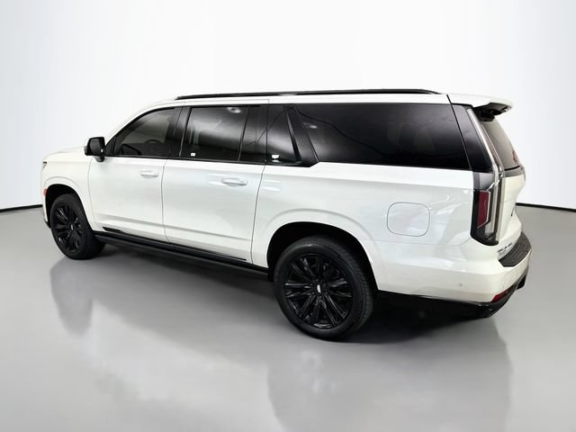Used 2023 Cadillac Escalade ESV Sport w/ Touring Package AWD/4WD image 5