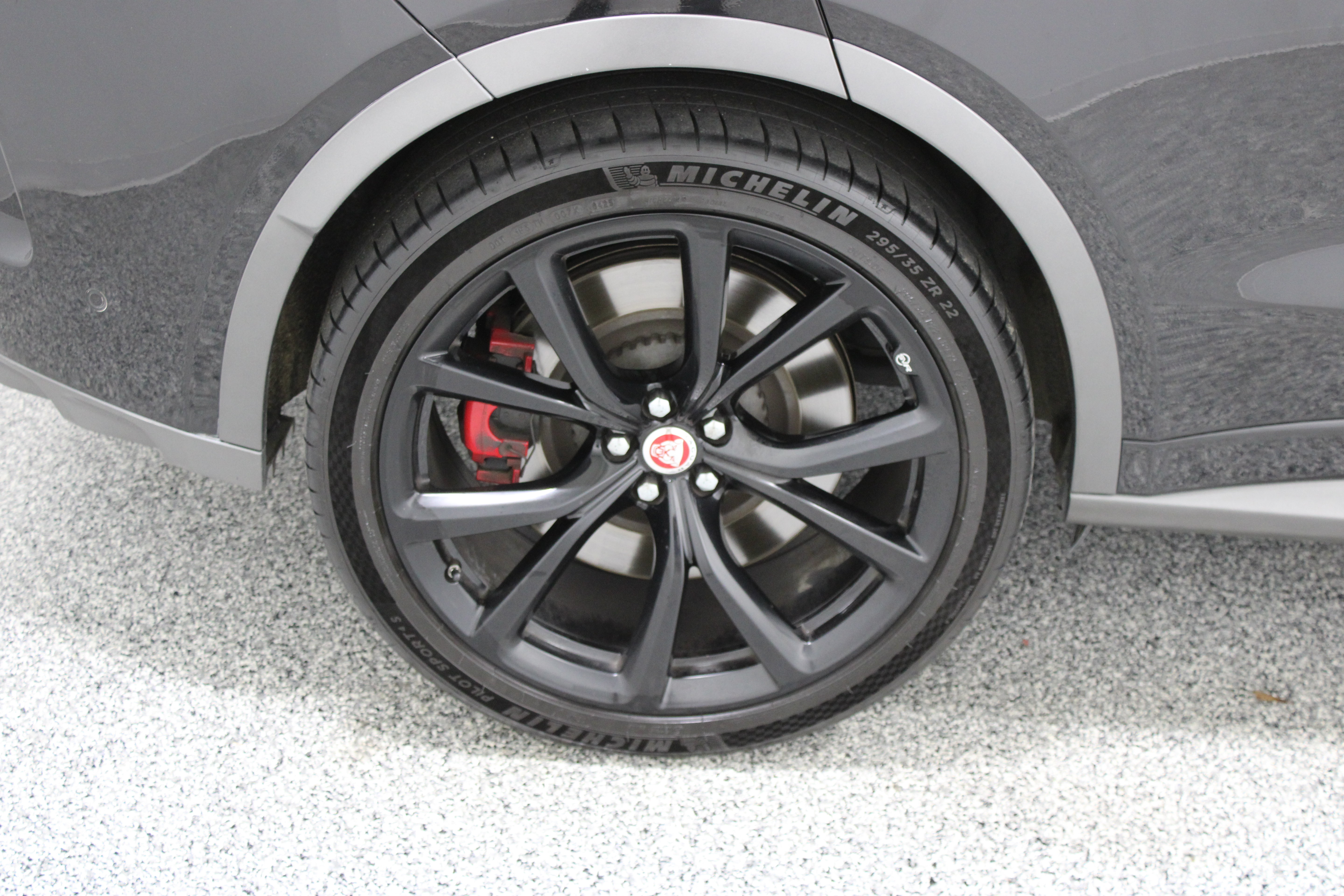 Used 2020 Jaguar F-PACE SVR AWD/4WD image 6