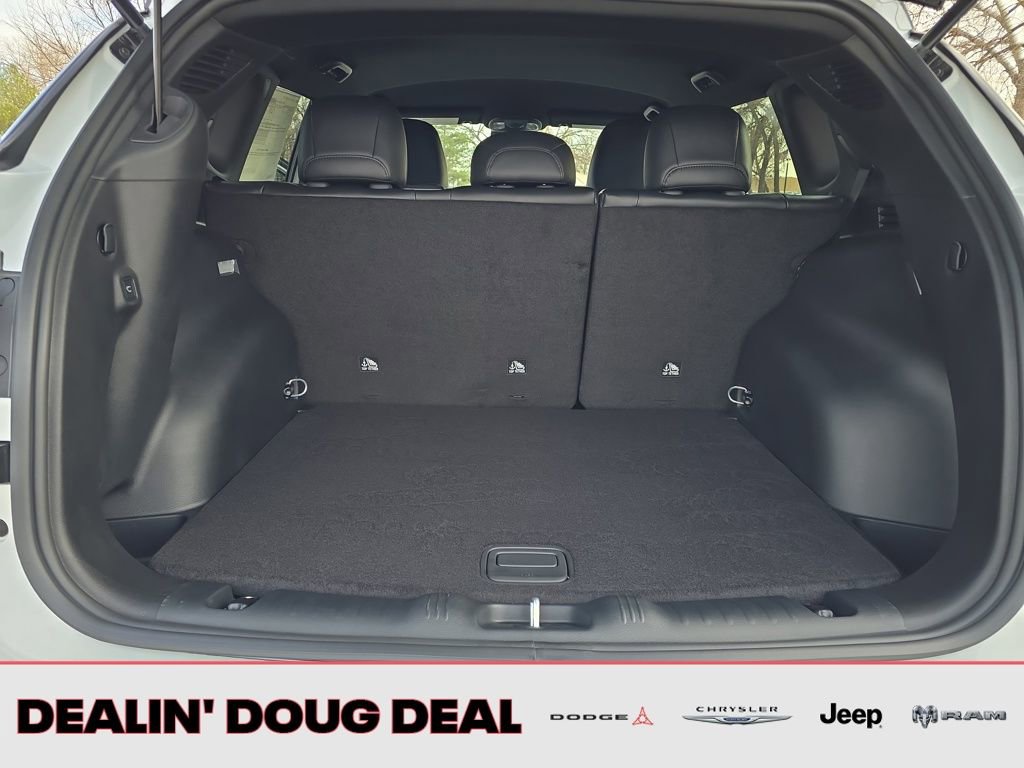 New 2026 Jeep Compass Trailhawk AWD/4WD image 22