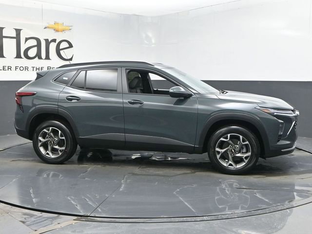 New 2026 Chevrolet Trax LT image 1