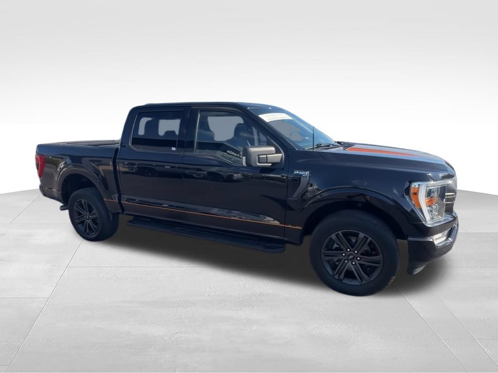 Used 2022 Ford F150 XLT w/ Equipment Group 302A High AWD/4WD image 2