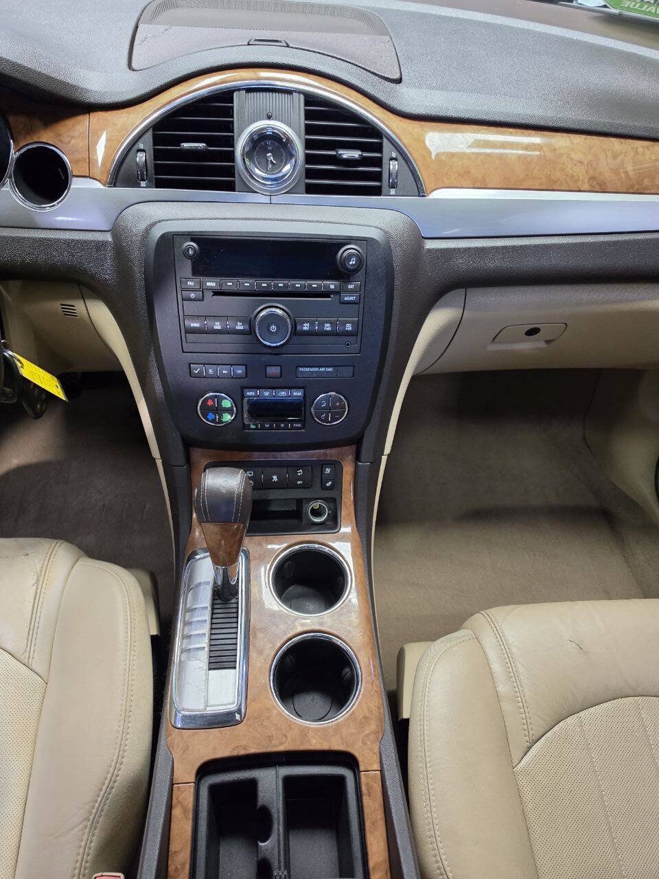 Used 2012 Buick Enclave Premium FWD image 16