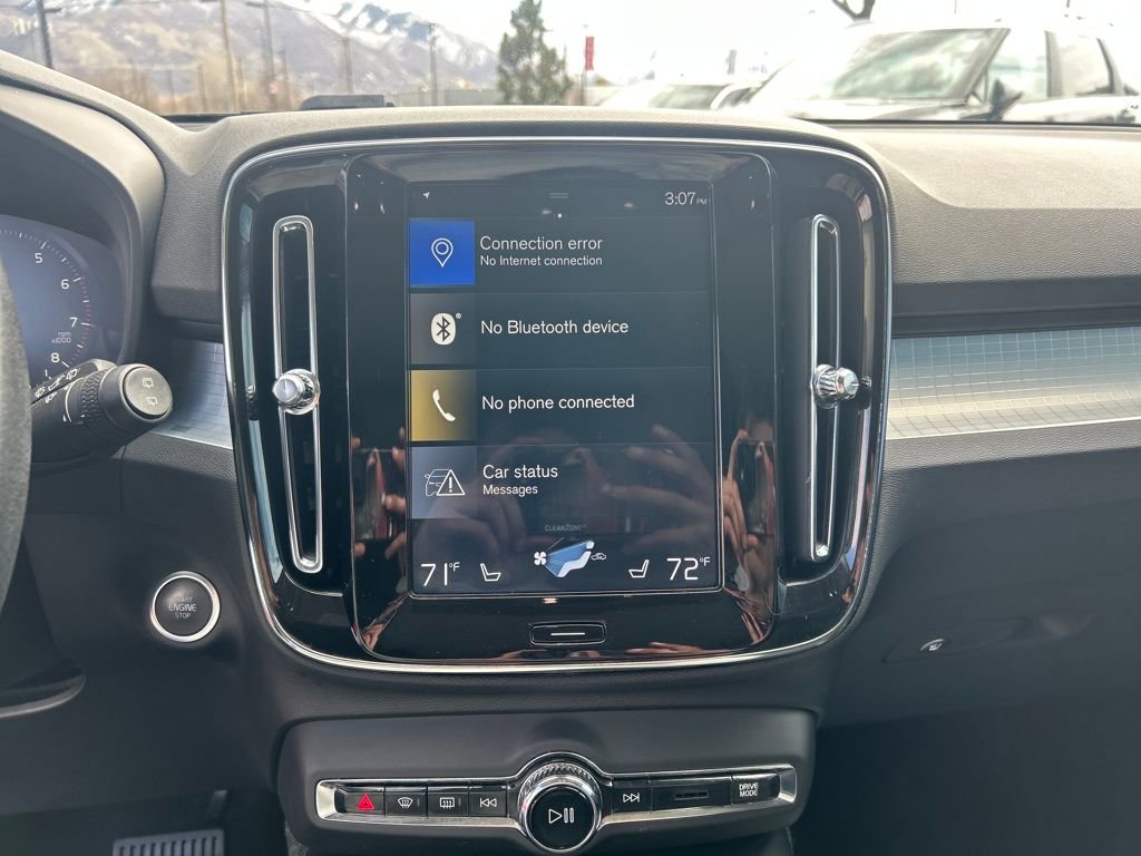 Used 2019 Volvo XC40 T5 Momentum image 20