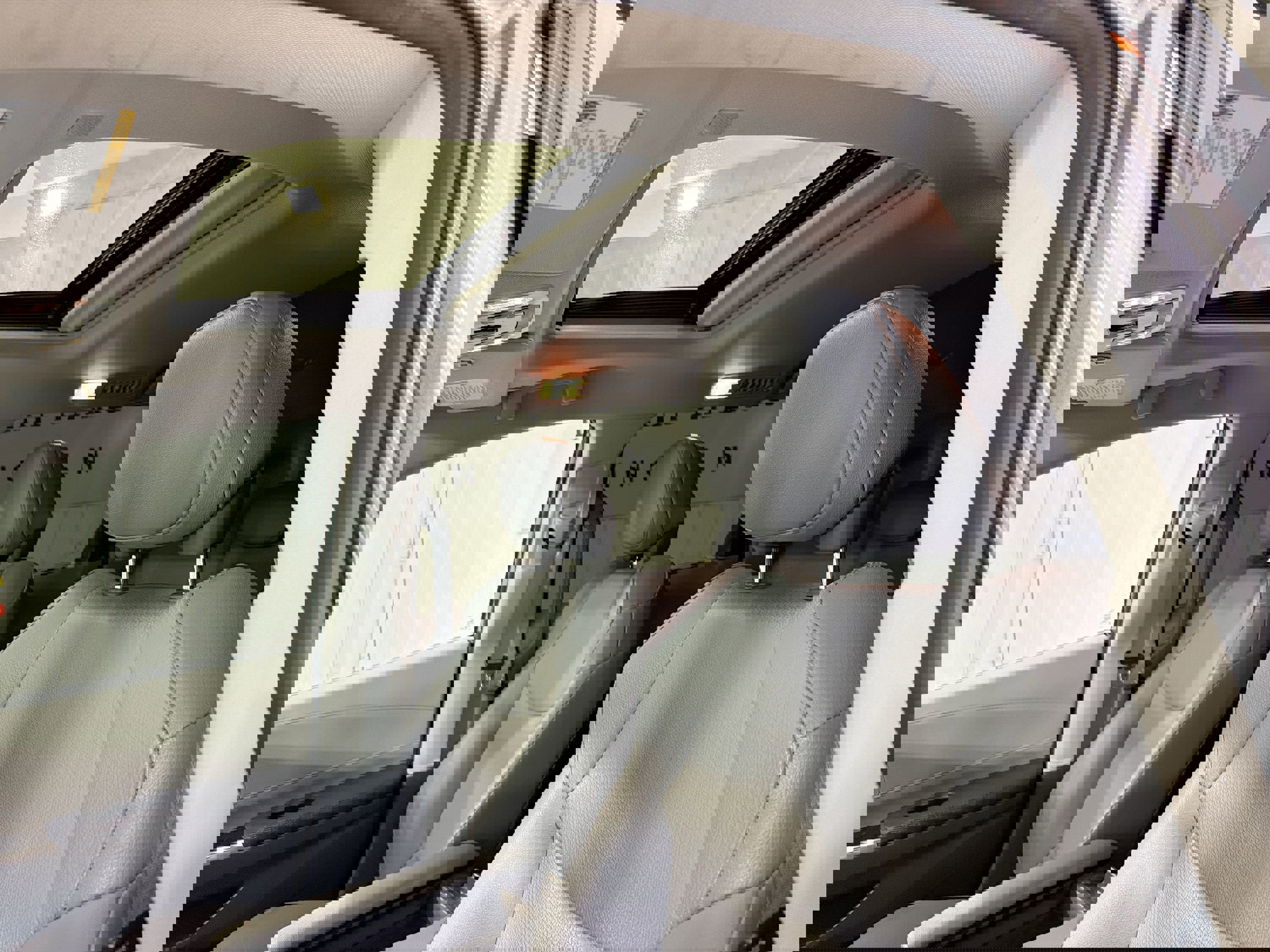 Used 2023 Toyota Sienna XLE image 23