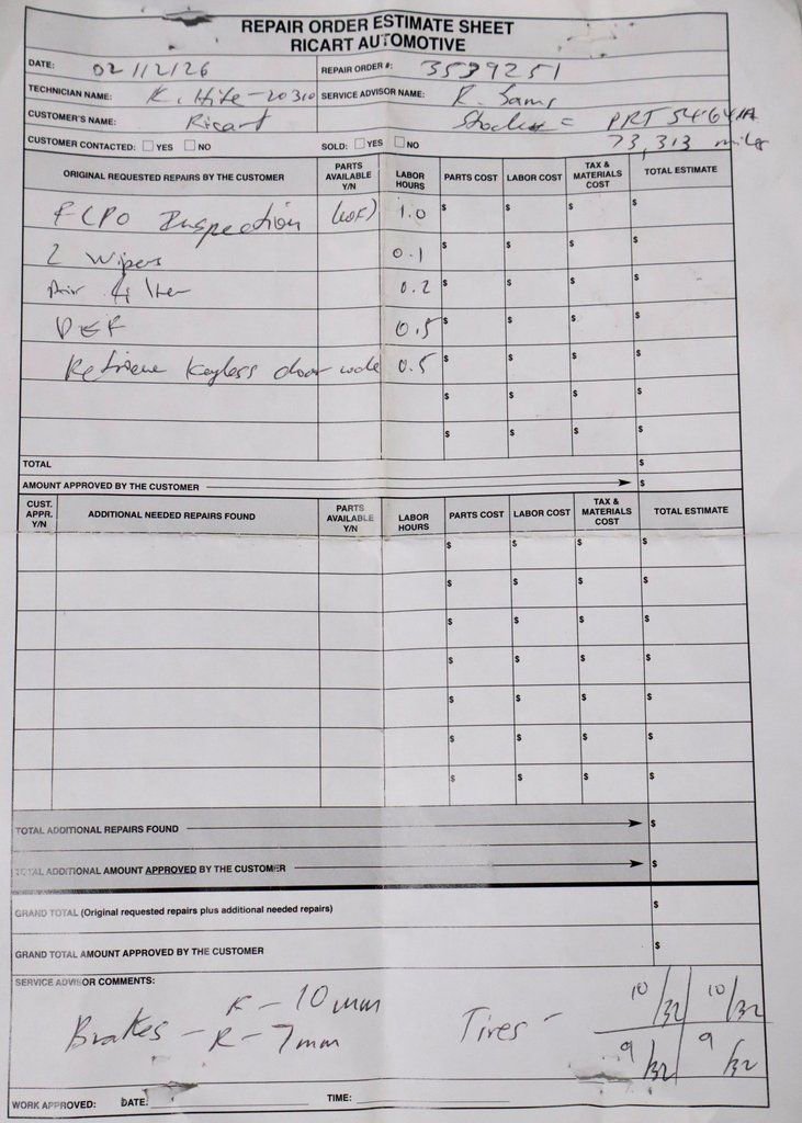 Certified 2023 Ford F350 Lariat w/ Lariat Ultimate Package image 6