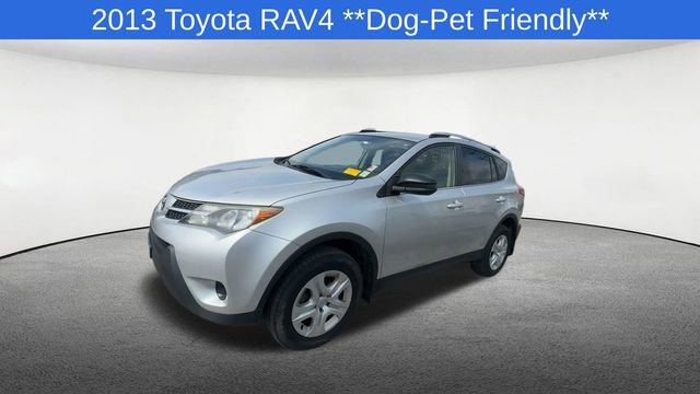 Used 2013 Toyota RAV4 LE image 4