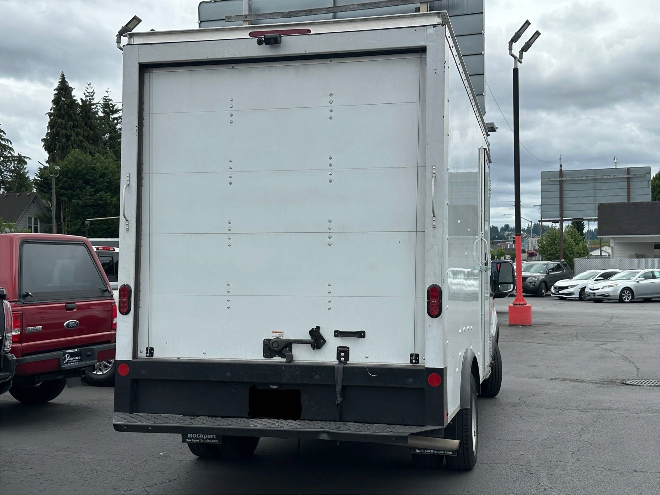 Used 2023 Ford Transit 350 DRW image 6