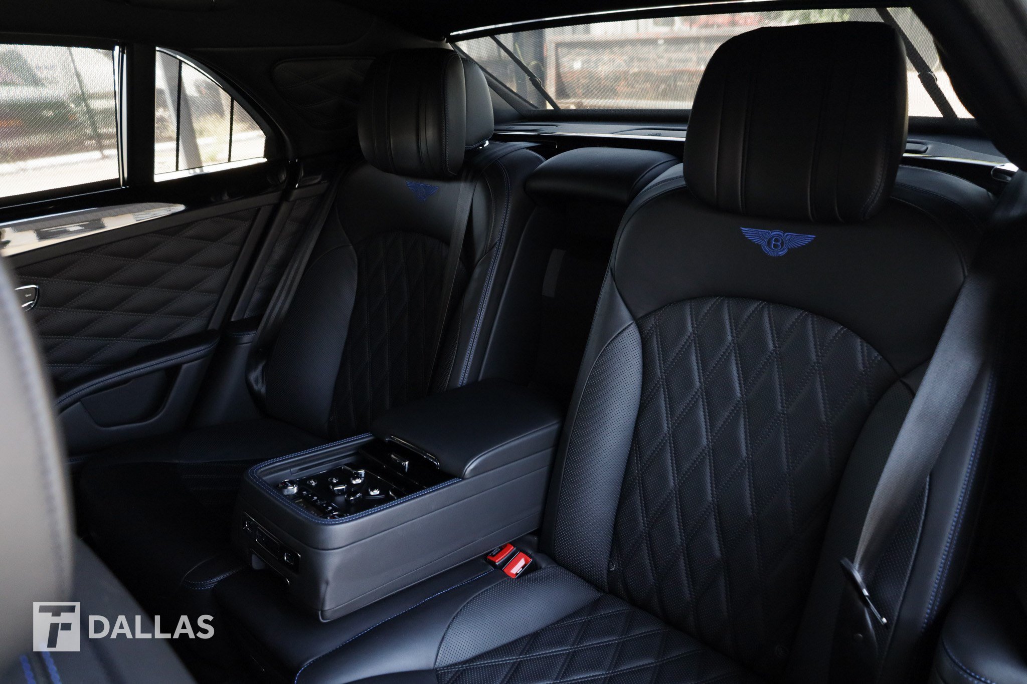 Used 2017 Bentley Mulsanne RWD image 5