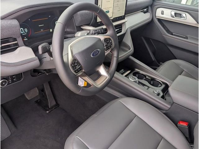 New 2025 Ford Explorer Active w/ Active Comfort Package image 13