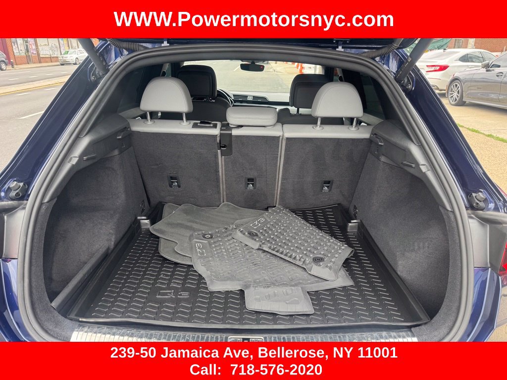 Used 2021 Audi Q3 2.0T Premium w/ Convenience Package AWD/4WD image 22