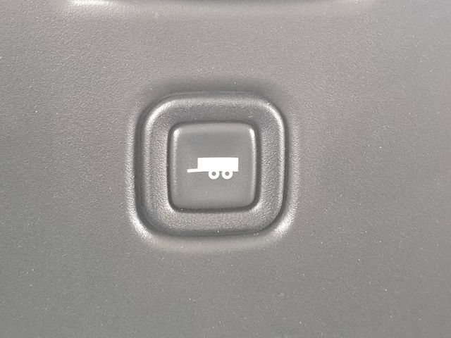 New 2026 GMC Savana 2500 w/ Enhanced Convenience Package RWD image 5