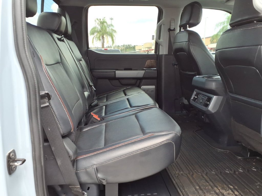 Used 2024 Ford F250 Lariat w/ Black Appearance Package AWD/4WD image 15