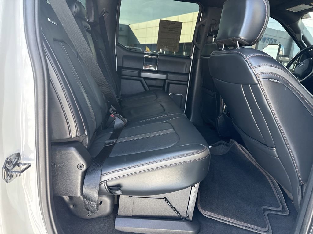 Used 2022 Ford F450 Platinum w/ FX4 Off-Road Package image 33