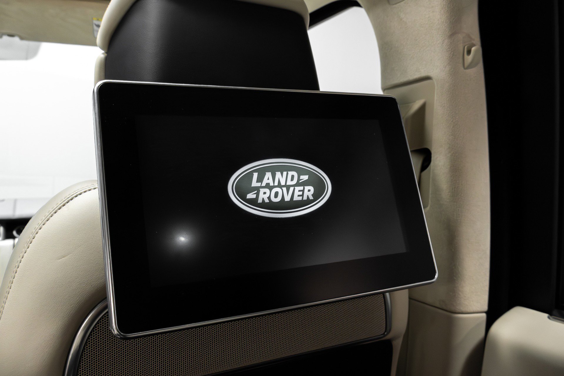 Used 2019 Land Rover Range Rover Long Wheelbase Autobiography image 27