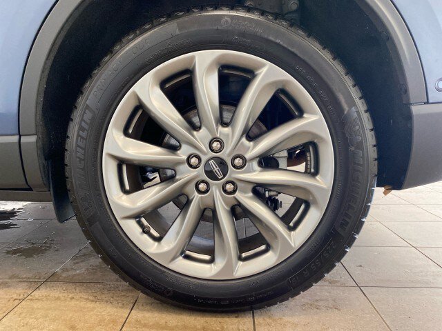 Used 2022 Lincoln Corsair AWD w/ Premium Package image 24