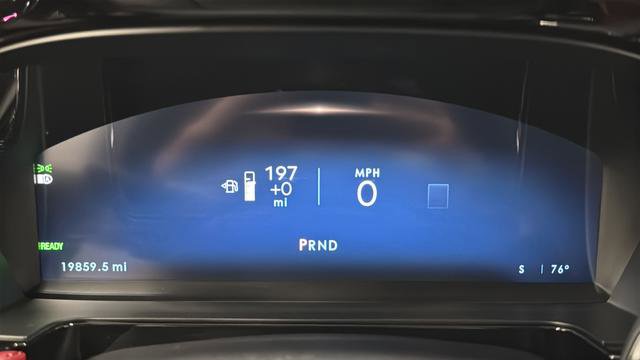 Used 2025 Lincoln Corsair Grand Touring w/ Equipment Group 301A AWD/4WD image 17