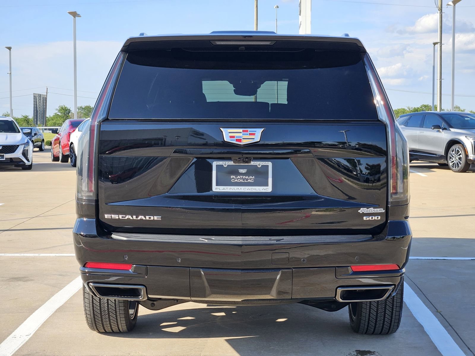 New 2026 Cadillac Escalade ESV Sport w/ Touring Package AWD/4WD image 8