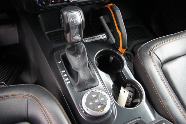 Used 2024 Ford Bronco Badlands AWD/4WD image 30