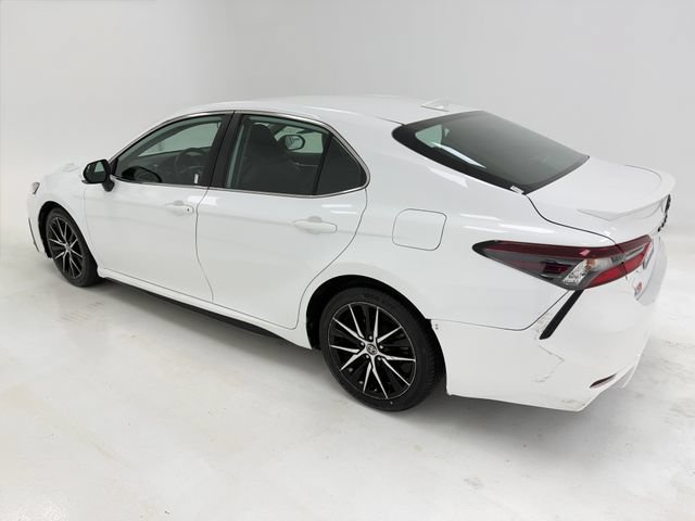 Used 2022 Toyota Camry SE FWD image 37