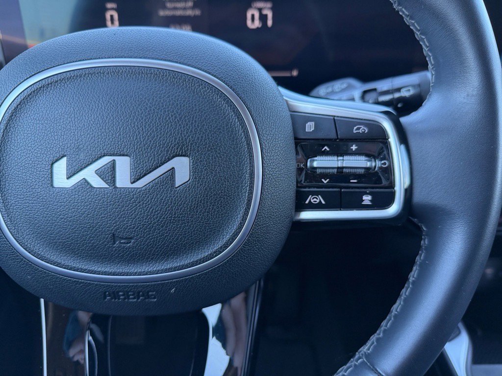 Used 2024 Kia Sorento S w/ Panoramic Sunroof Package image 22