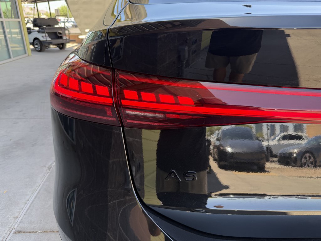 Used 2025 Audi A6 e-tron Premium Plus w/ Premium Plus RWD image 14
