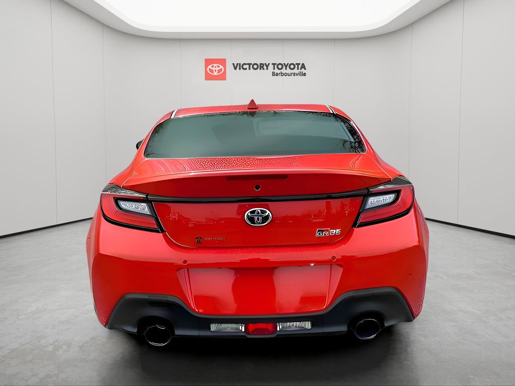 New 2025 Toyota GR86 image 4
