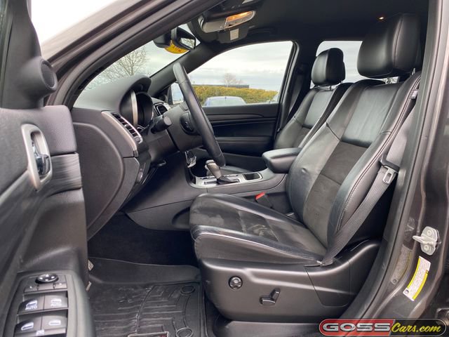 Used 2019 Jeep Grand Cherokee Altitude image 24