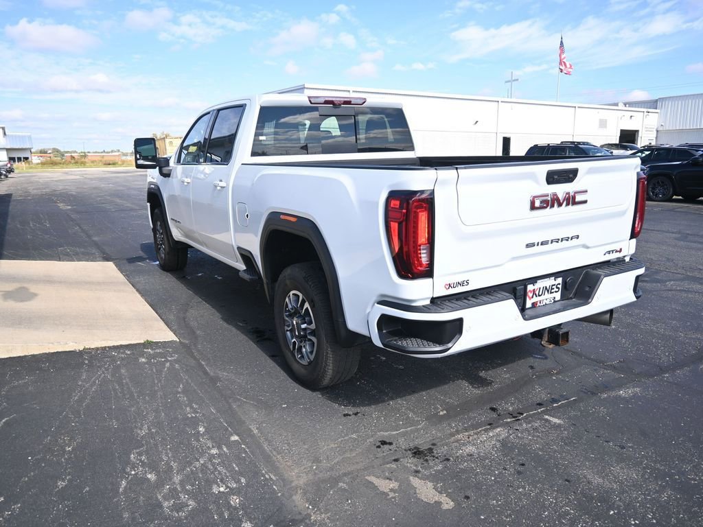Used 2021 GMC Sierra 2500 AT4 w/ AT4 Preferred Package image 10