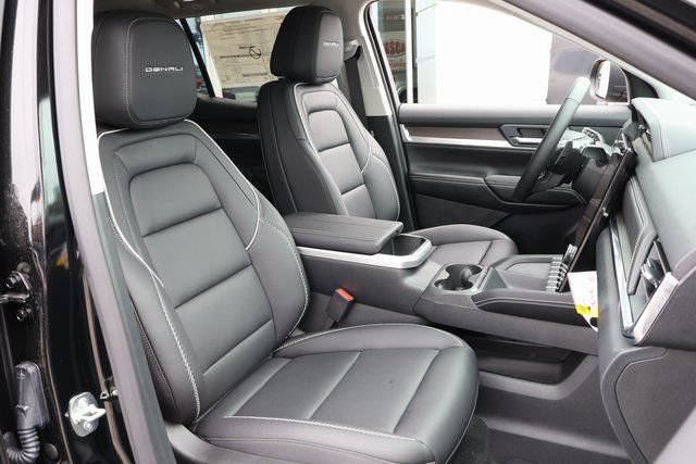 New 2026 GMC Terrain Denali AWD/4WD image 19