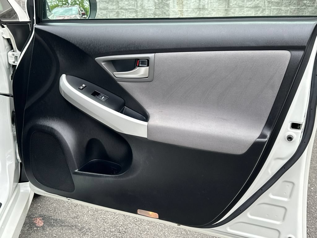 Used 2012 Toyota Prius Three FWD image 11