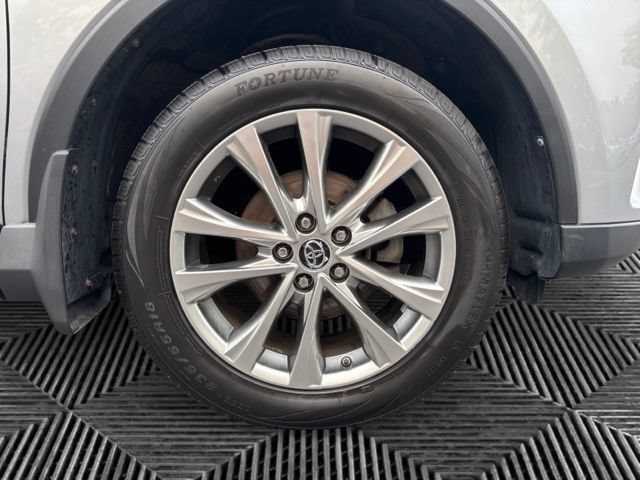 Used 2017 Toyota RAV4 Limited w/ All Weather Liner Package AWD/4WD image 32