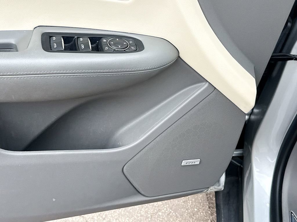 Used 2018 Cadillac XT5 Luxury w/ Driver Awareness Package image 20