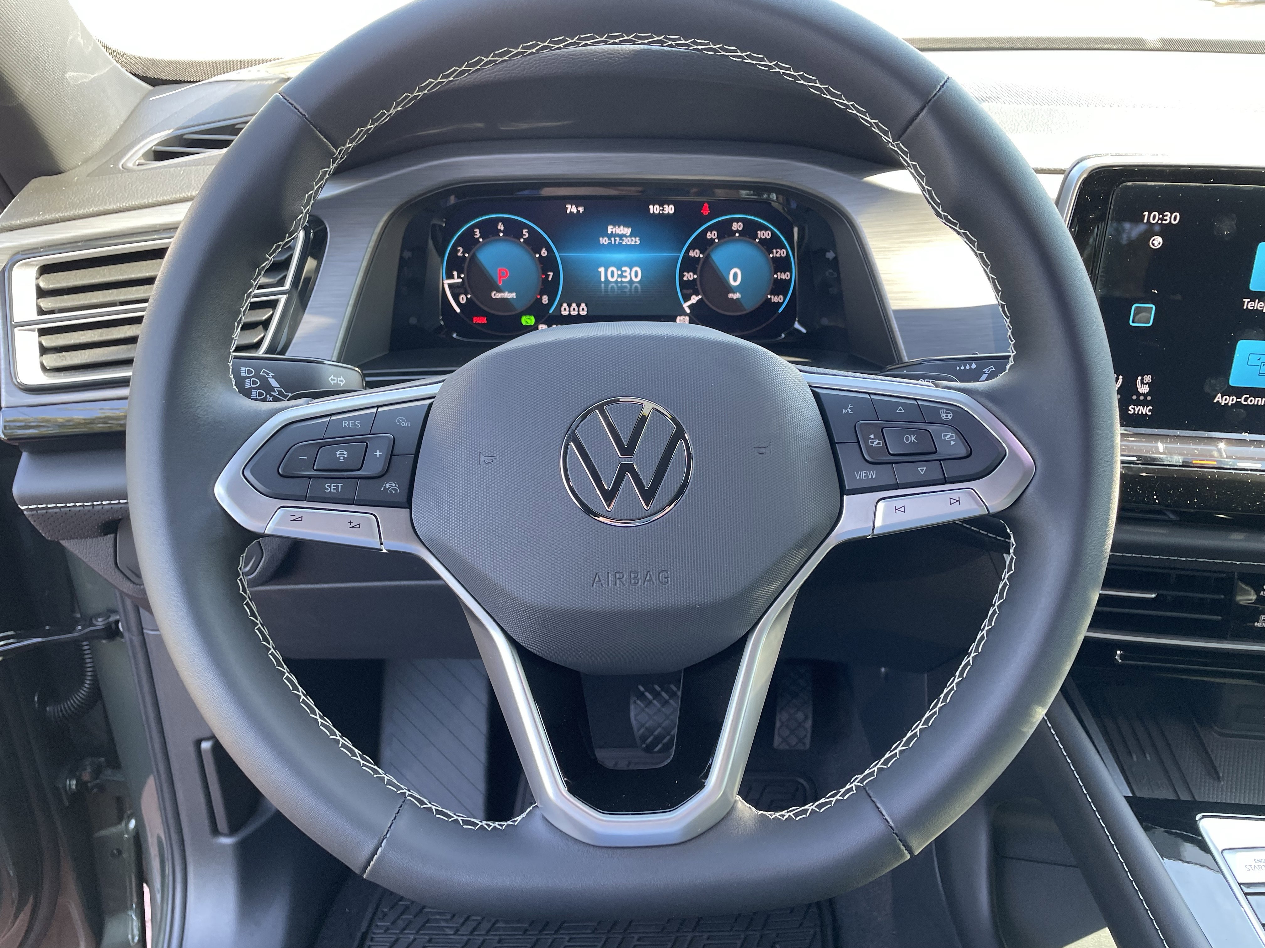 New 2026 Volkswagen Atlas Cross Sport SE image 17