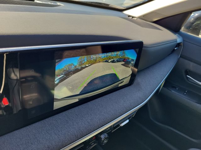 New 2026 Nissan Kicks SV w/ SV Premium Package FWD image 15