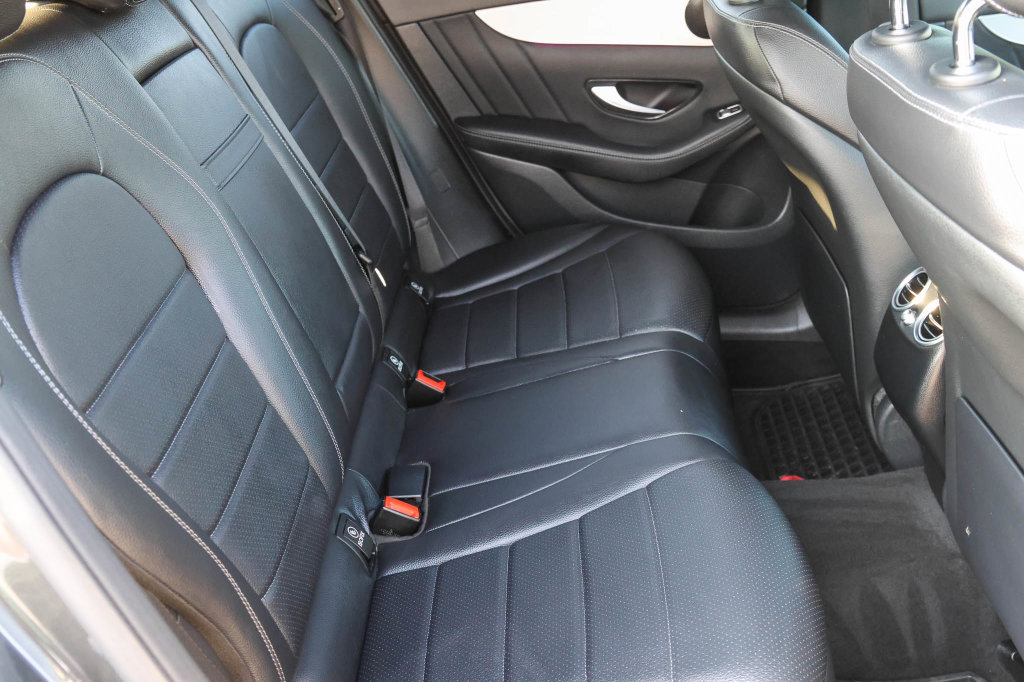 Used 2022 Mercedes-Benz GLC 300 4MATIC image 19