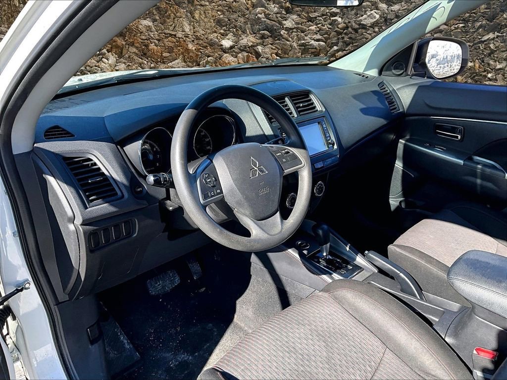 Used 2019 Mitsubishi Outlander Sport LE image 11