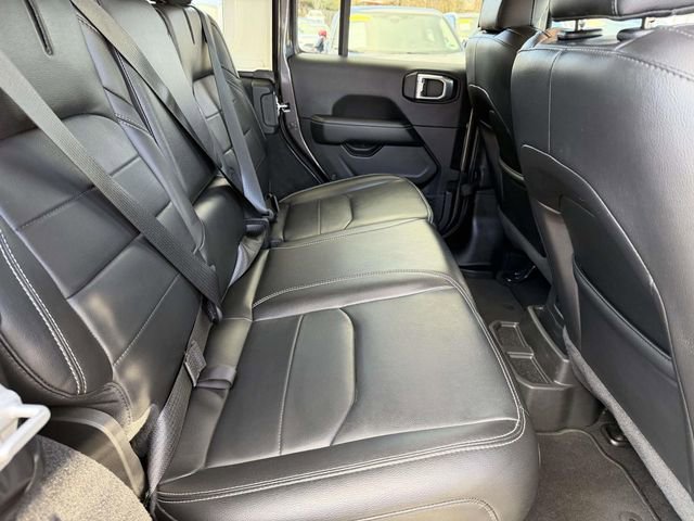 Used 2021 Jeep Wrangler Unlimited Sahara w/ Cold Weather Group image 19