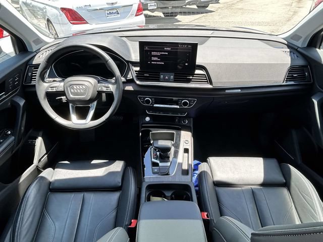 Used 2023 Audi Q5 e Premium Plus w/ Premium Plus Package AWD/4WD image 10