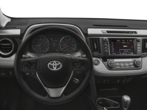 Used 2018 Toyota RAV4 Limited AWD/4WD image 10